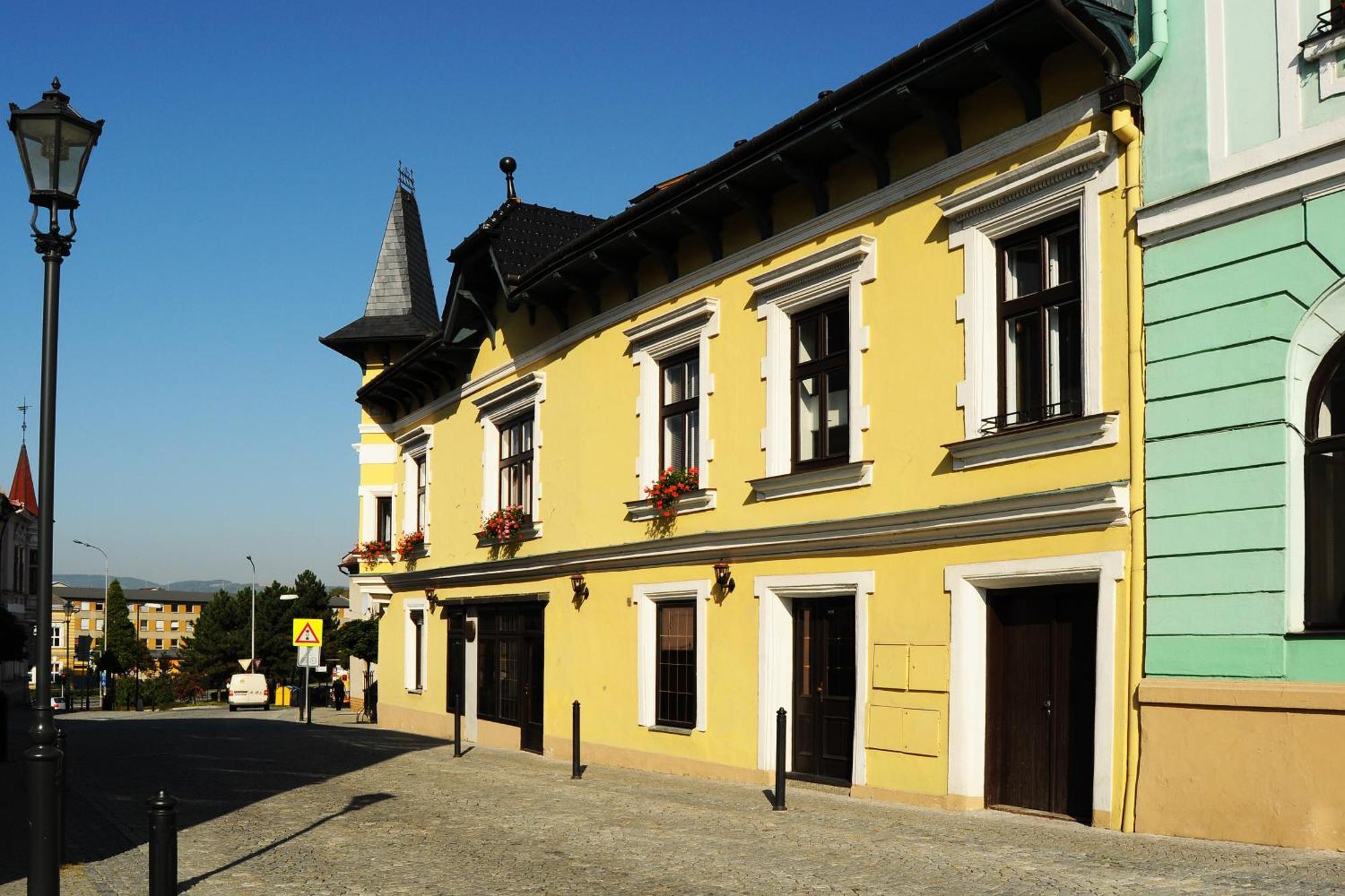 Hotel Ruzek Hranice  Exterior foto